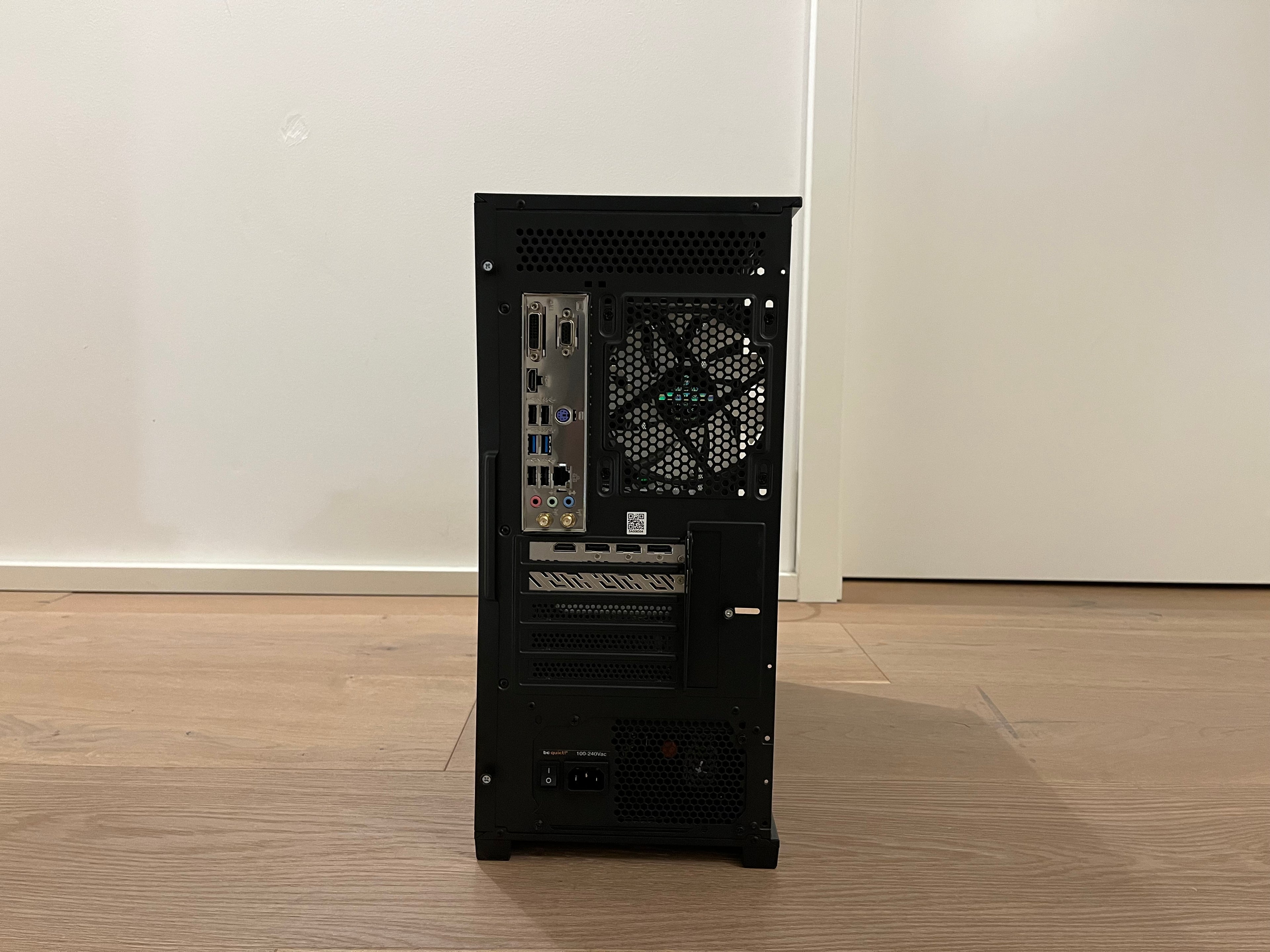 Gaming PC CompiX Master RX 9070 xt / i7-13700F / 32GB RAM / 1TB M.2 SSD