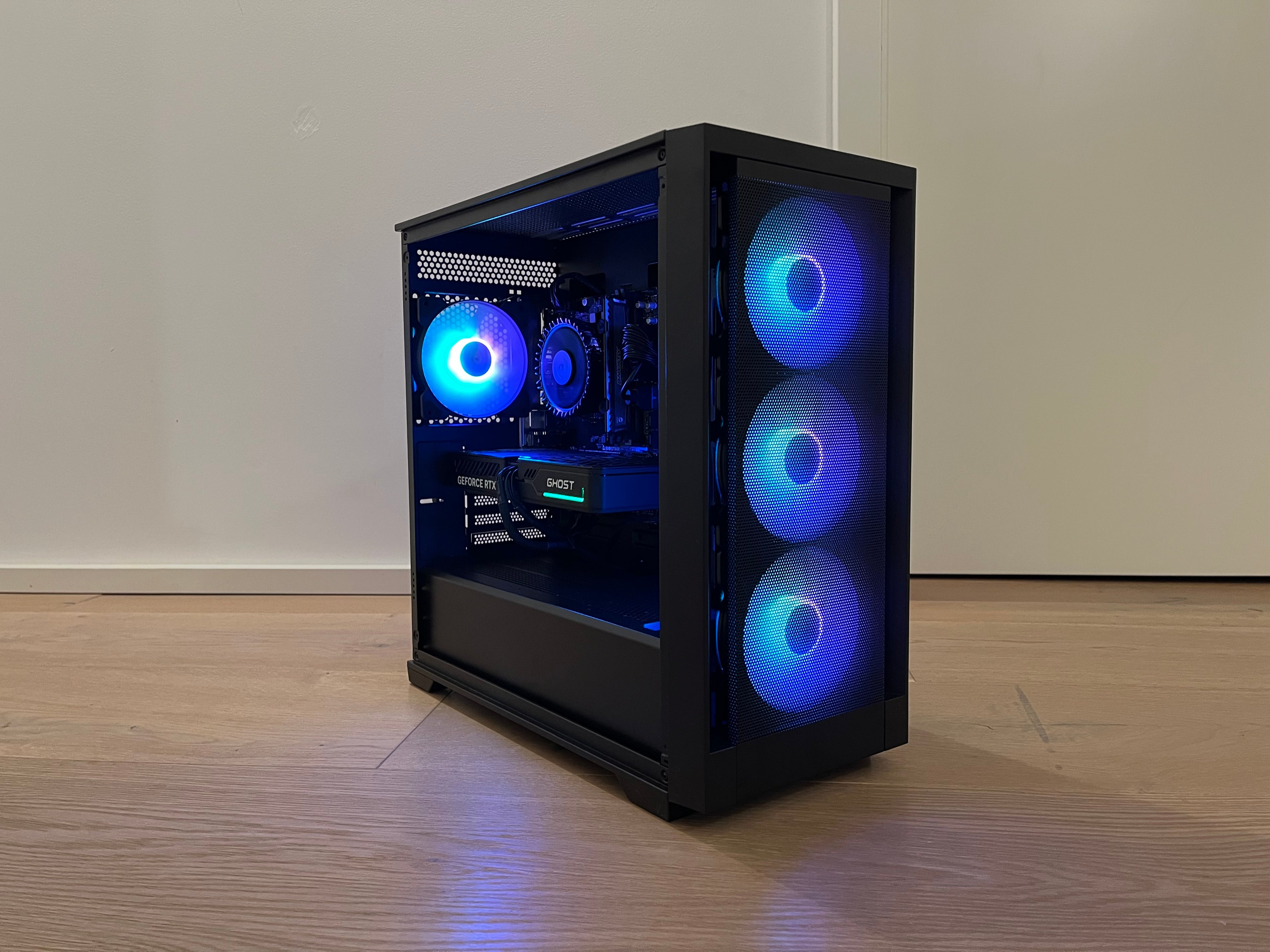 Gaming PC CompiX standart RTX 5060 TI / I5-13400F / 16GB DDR4 / 512GB M.2 SSD