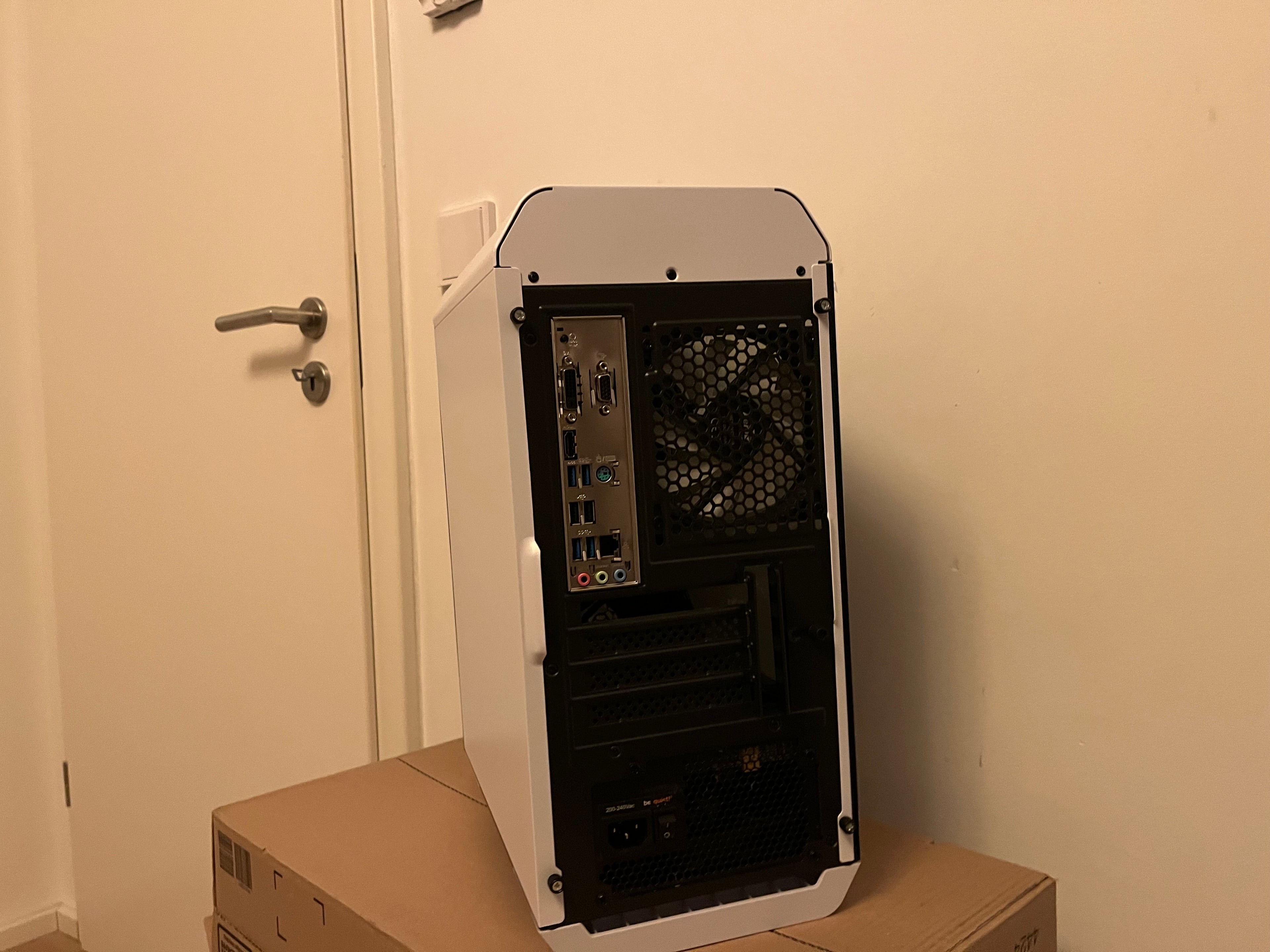 Gaming PC RTX 5060 Ti / Ryzen 5 7500f / 32GB DDR5 / 1TB NVME SSD